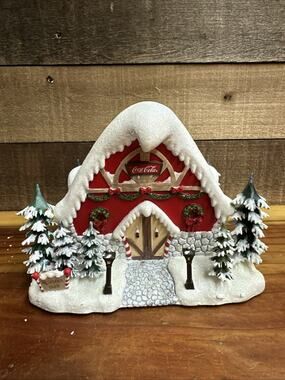 Hawthorne village Coca Cola Polar bear Village - Jingle Bell Reindeer Barn-box